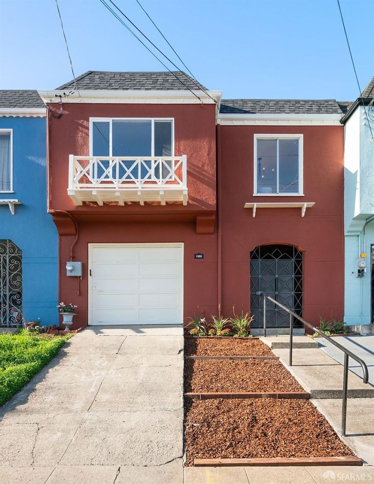 listing 1008 girard st 768x993