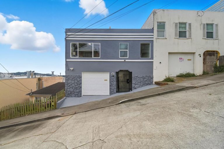 listing 171 margaret ave 768x511