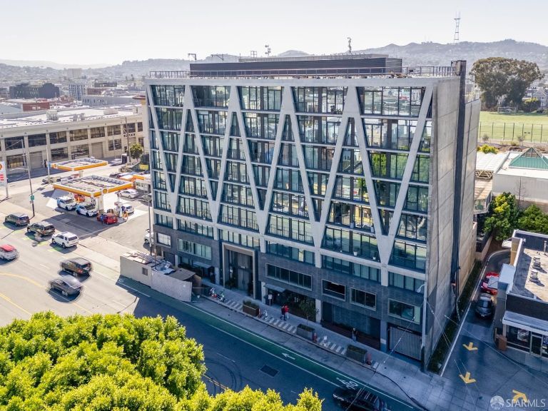 listing 338 potrero ave 206 768x576