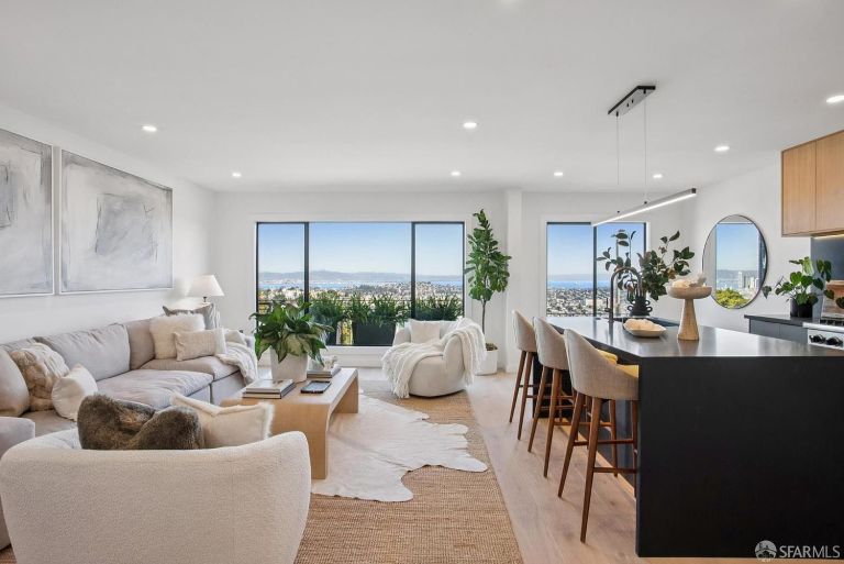 listing 3890 market st 3 768x513
