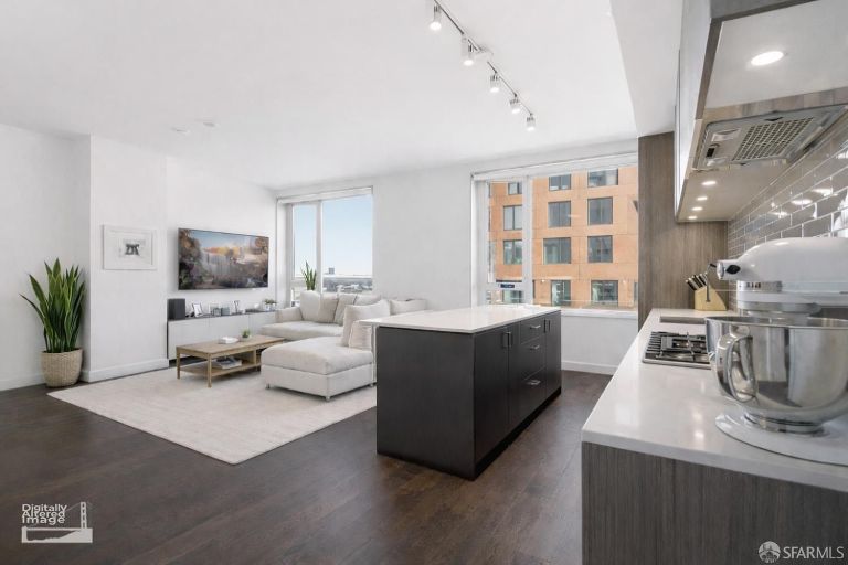listing 1000 3rd st 801 768x512