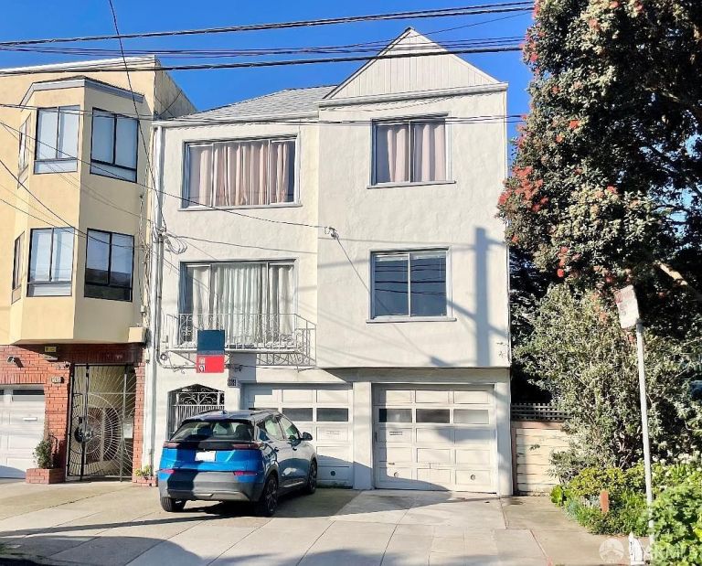 listing 1217 45th ave 1215 768x619