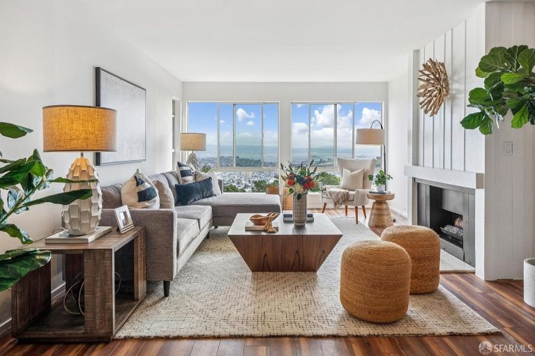 listing 15 red rock way unit 202n 768x511