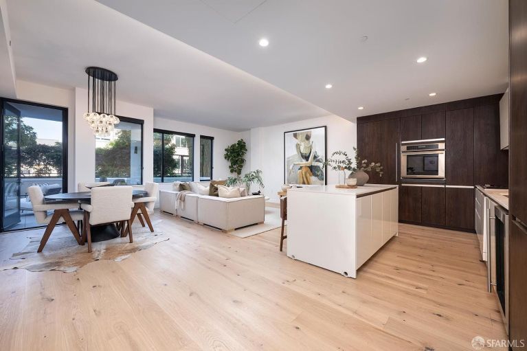 listing 1650 broadway 102 768x511