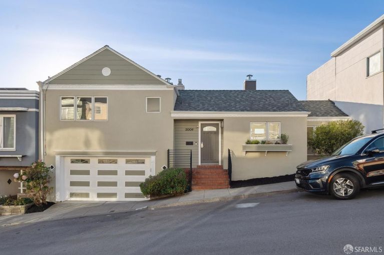 listing 2009 14th ave 768x511