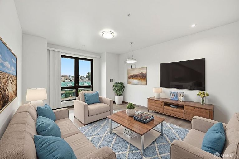 listing 3535 wawona st 415 768x511
