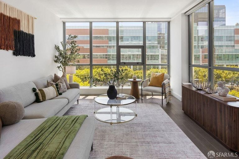 listing 420 mission bay blvd n 406 768x512