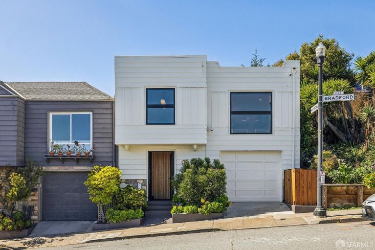 listing 54 bradford st 768x511