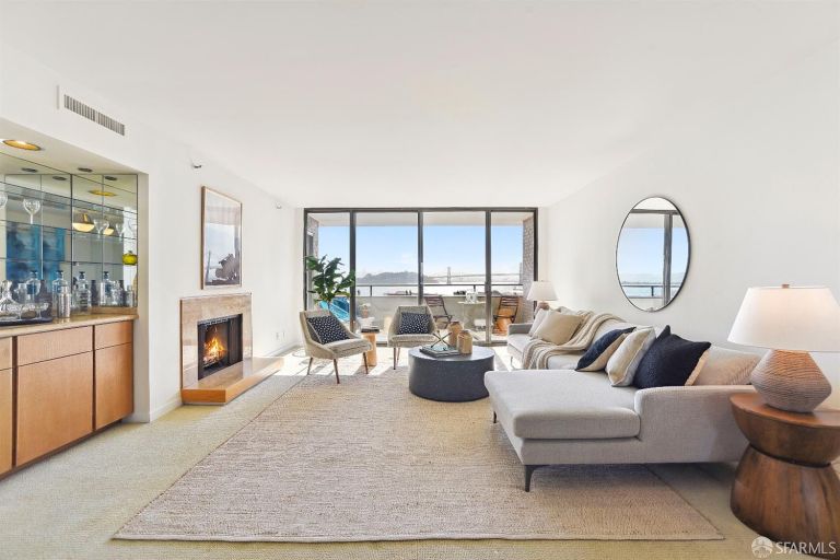listing 101 lombard st unit 702w 768x512