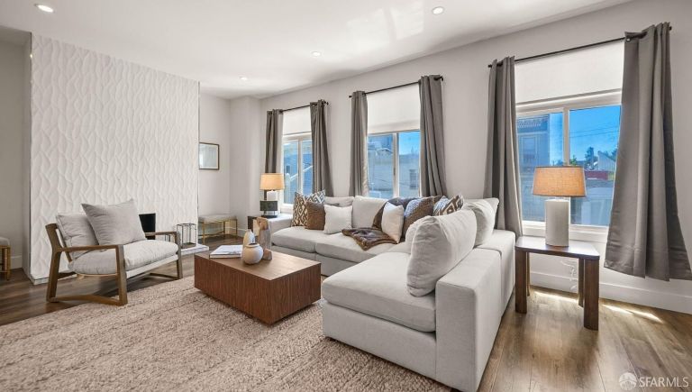 listing 1030 oak st 768x435