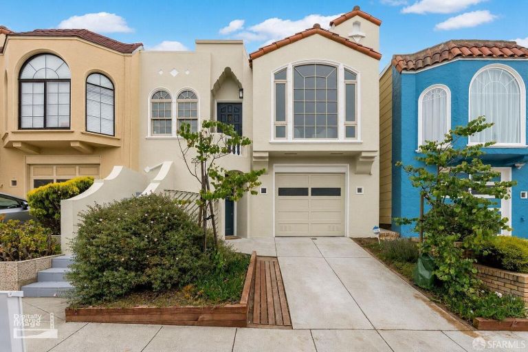 listing 2562 26th ave 768x512