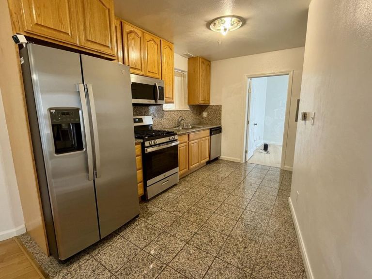listing 5301 mission st 1 768x576