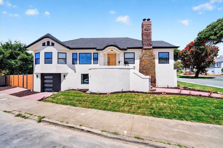 listing 10 westwood dr 768x512