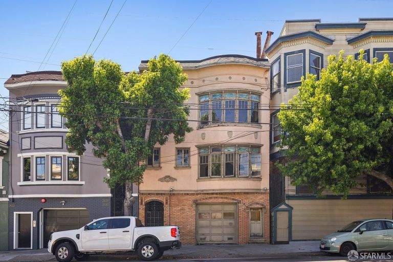 listing 2824 bryant st 2822 768x512