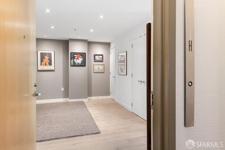 listing 318 spear st unit 8h 1 768x512