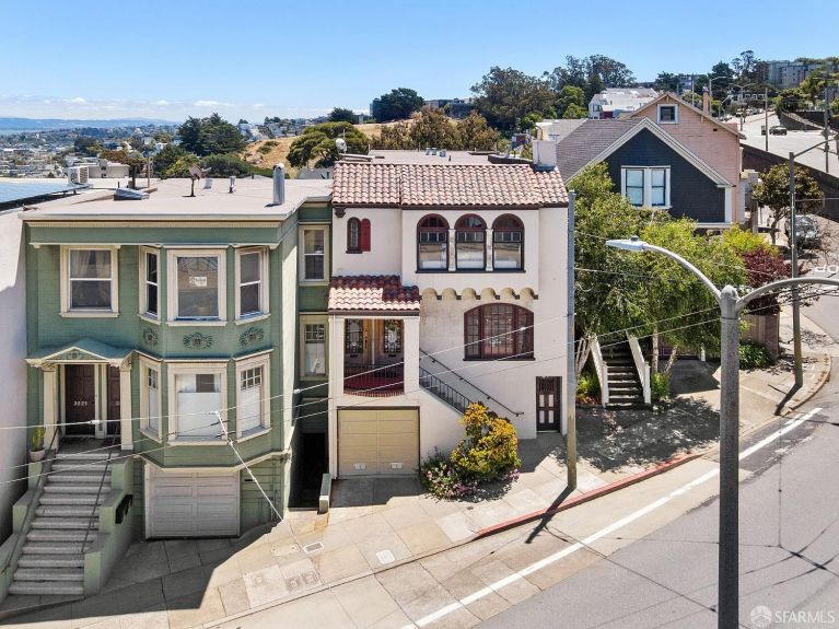 listing 3227 market st 3225 768x575