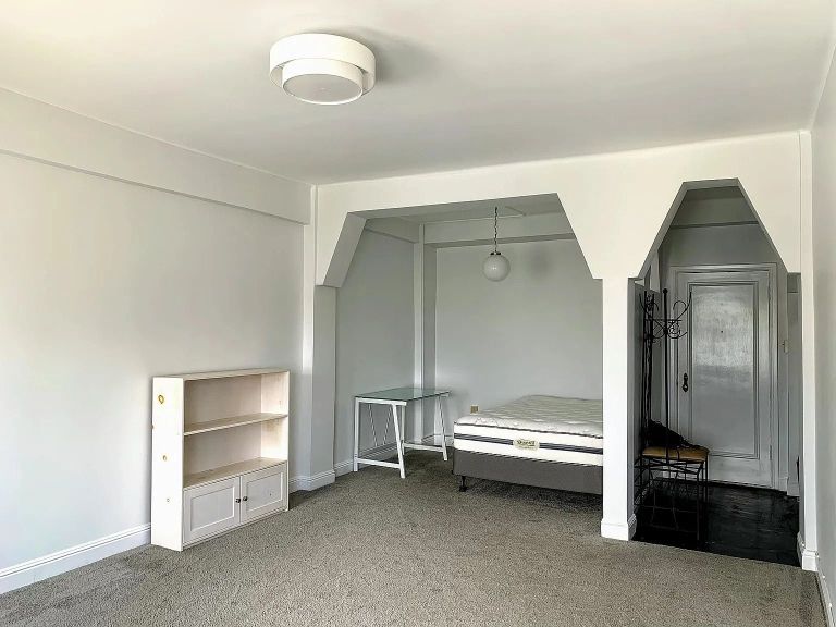 listing 631 ofarrell st 1212 768x576