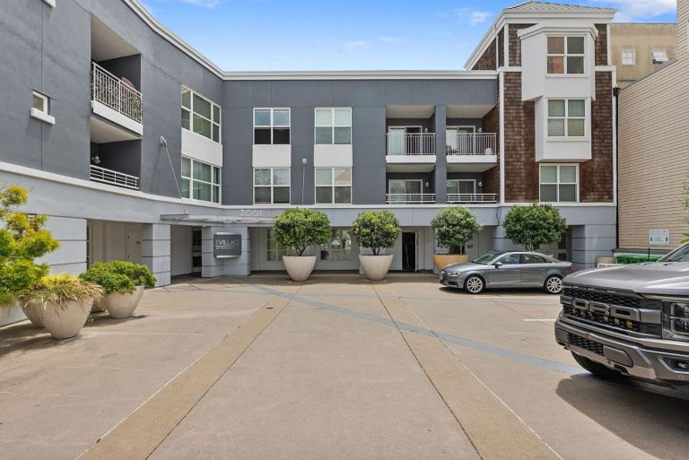 listing 2001 mcallister st 112 768x513