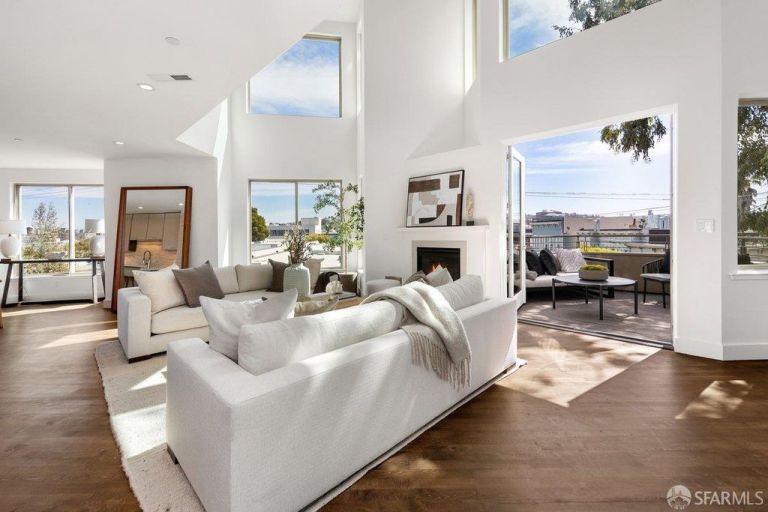listing 3354 20th st 302 768x512