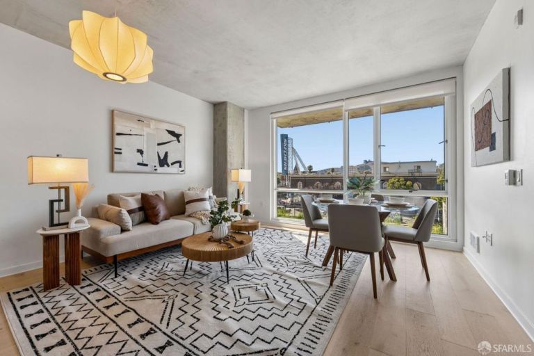 listing 45 bartlett st 312 768x512