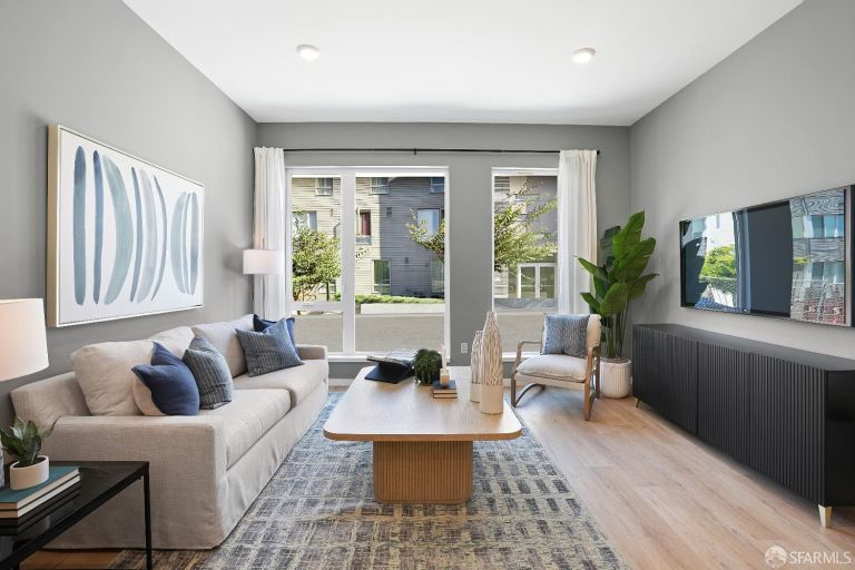 listing 52 kirkwood ave 209 768x512