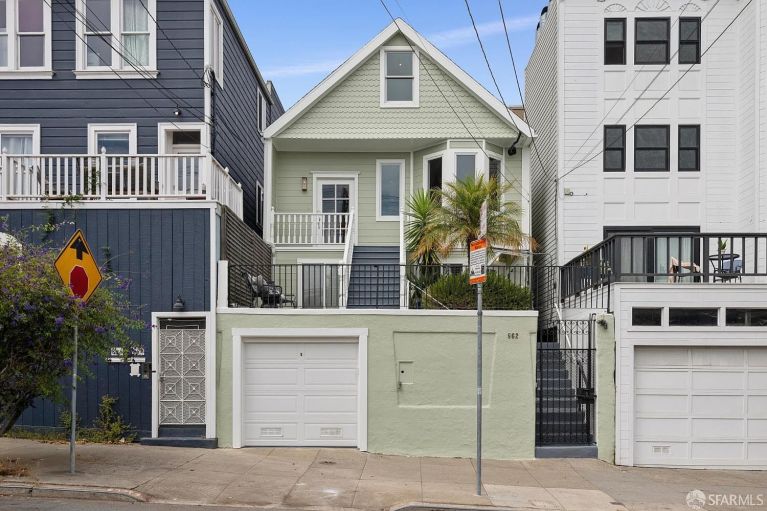 listing 862 wisconsin st 768x511