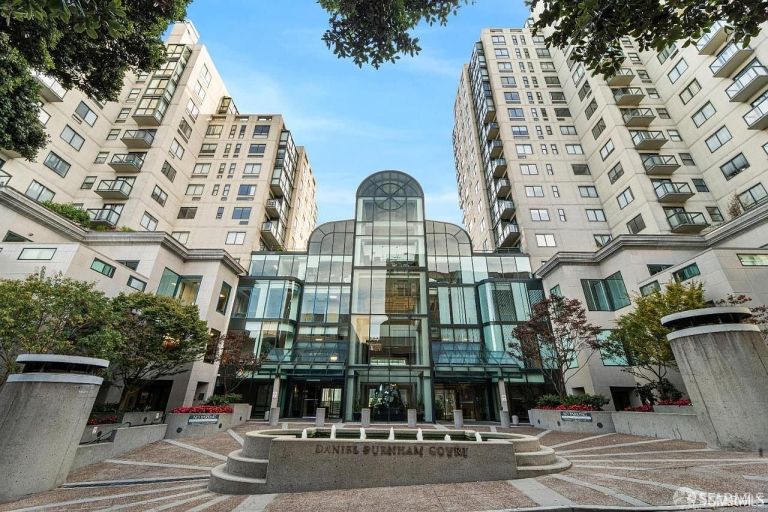 listing 1 daniel burnham ct 816 1 768x512