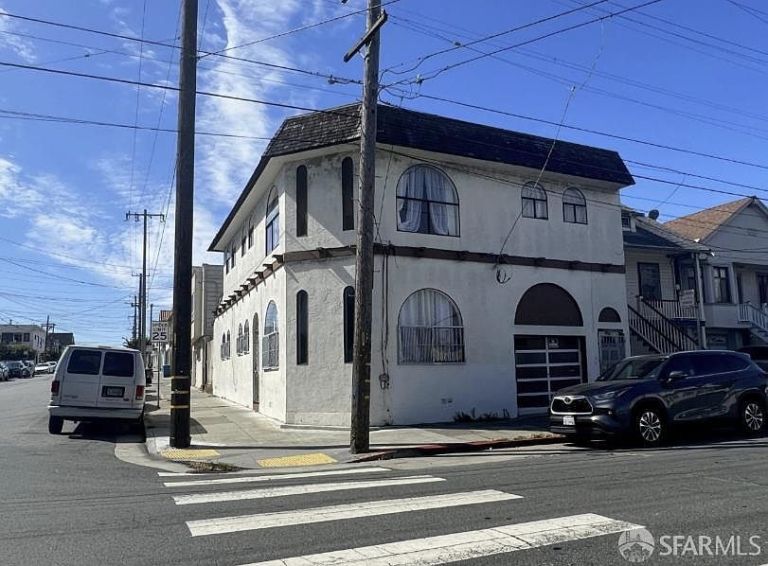 listing 1496 silver ave 2 1 768x566