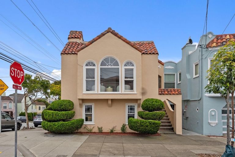 listing 1597 29th ave 1 768x513