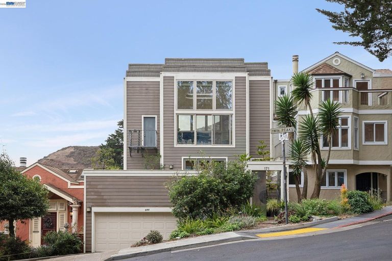 listing 171 twin peaks blvd 1 1 768x512