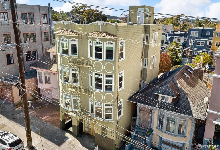 listing 575 12th ave 2 1 768x525