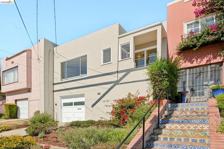 listing 750 joost ave 1 768x513