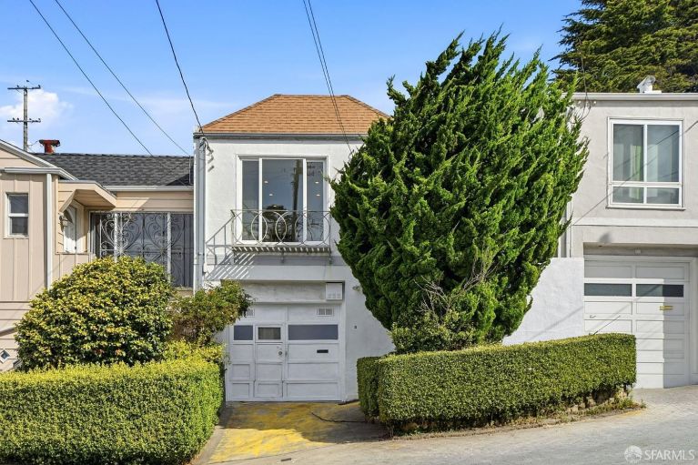listing 815 avalon ave 1 768x511